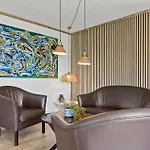 2 Bedroom Gorgeous In