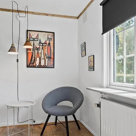 Feriehus 2 Bedroom Gorgeous In *