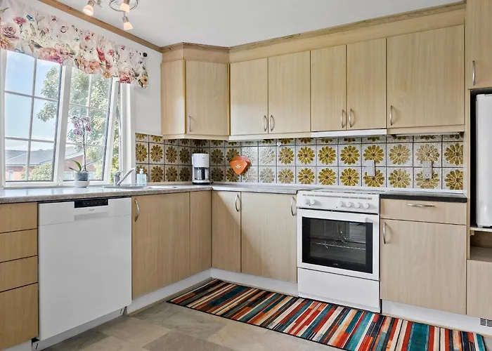 2 Bedroom Gorgeous In