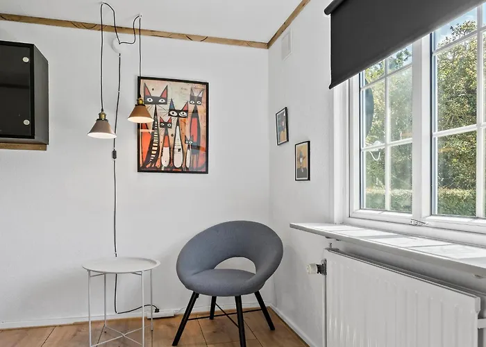 בית נופש 2 Bedroom Gorgeous In *